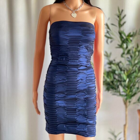 Vintage Y2K Daisy Brand‎ Navy Ruched Satin Bodycon Strapless Mini Dress Size S - Picture 2 of 7